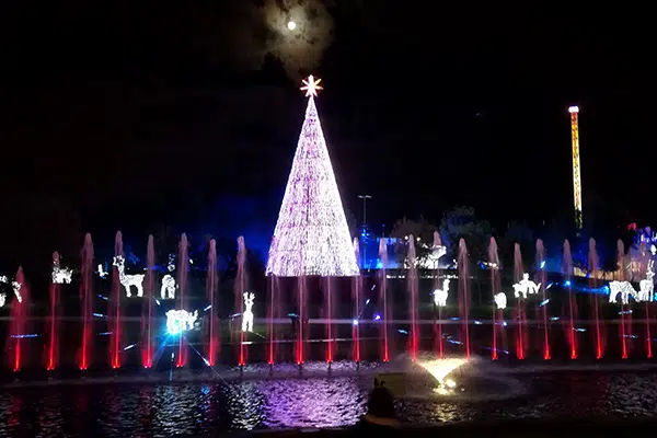 arbol-de-luz-magicas-navidades-torrejon